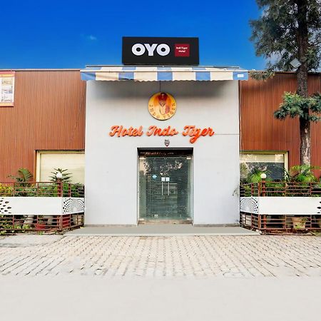 רישיקש Hotel O Indo Tiger מראה חיצוני תמונה