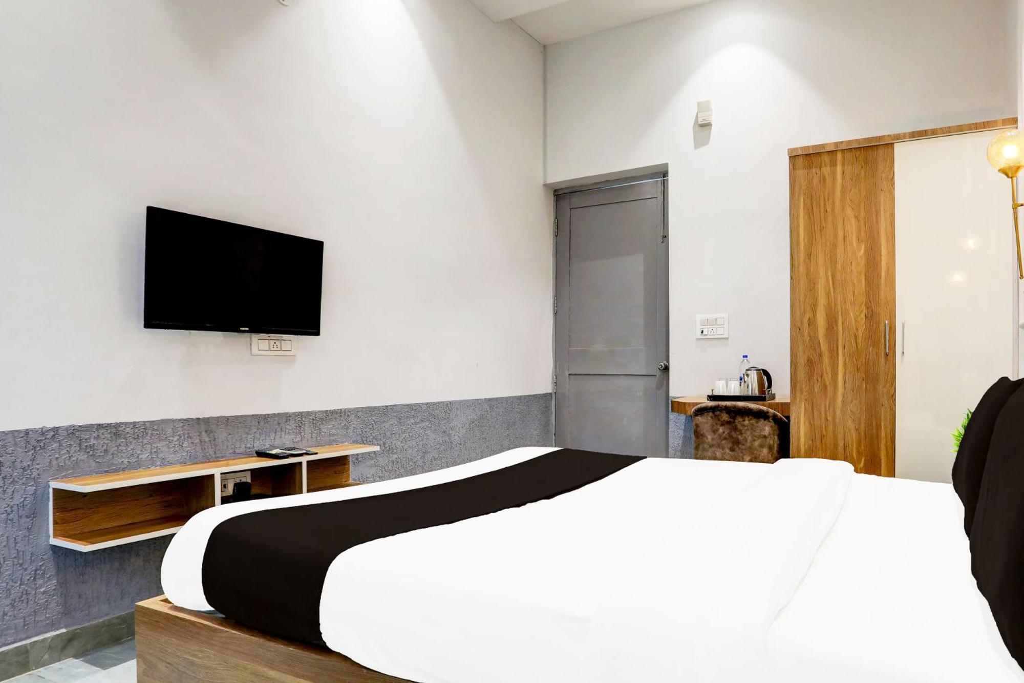 רישיקש Hotel O Indo Tiger מראה חיצוני תמונה